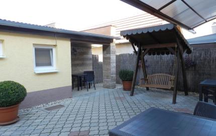 Rodinný penzión s obchodným priestorom Veľký Meder