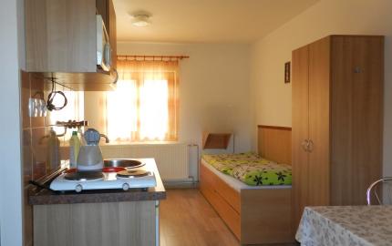 Rodinný penzión s obchodným priestorom Veľký Meder