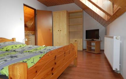 Rodinný penzión s obchodným priestorom Veľký Meder