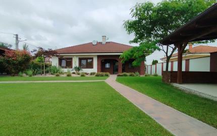 Rodinný dom Lesné Kračany, pozemok 803 m2