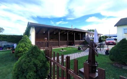 Dvojgeneračný rodinný dom Vojtechovce, pozemok 1813 m2