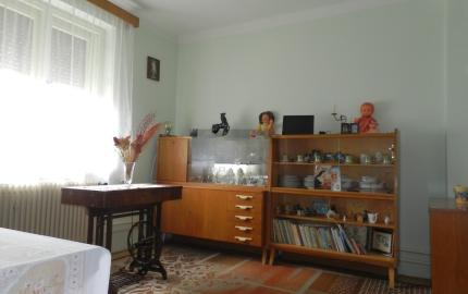 Rodinný dom Čenkovce, krásny pozemok 1109 m2, garáž