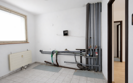 Predaj 3 izbového bytu Dunajská Streda, pôvodný stav