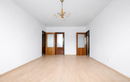 Predaj 3 izbového bytu Dunajská Streda, pôvodný stav