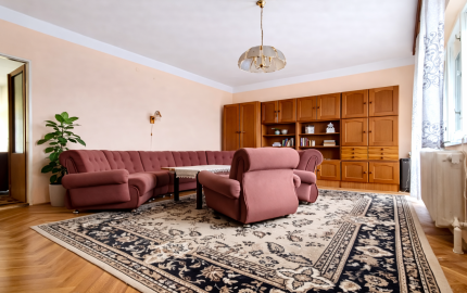 Predaj 5-izbového rodinného domu Topoľníky, pozemok 600 m2