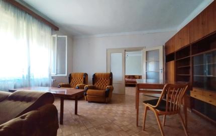 Rodinný dom Topoľníky, pozemok 1028 m2