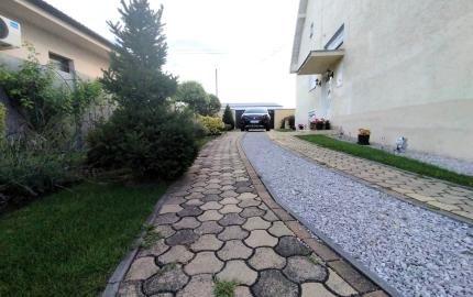 Dvojgeneračný rodinný dom Vojtechovce, pozemok 1813 m2