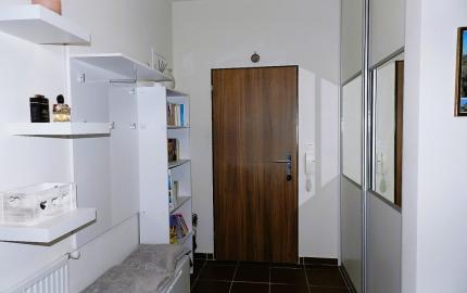 Trojizbový byt Záhradnícka + parkovacie miesto, výťah