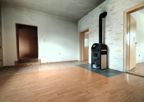 Rodinný dom vo Veľkom Mederi, pozemok 822 m2