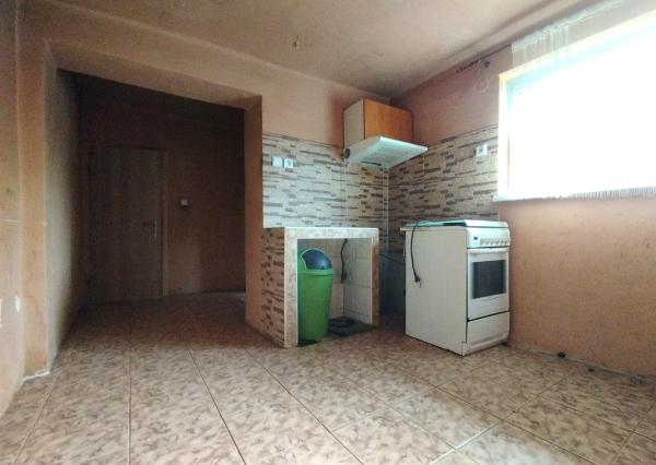 Rodinný dom vo Veľkom Mederi, pozemok 822 m2