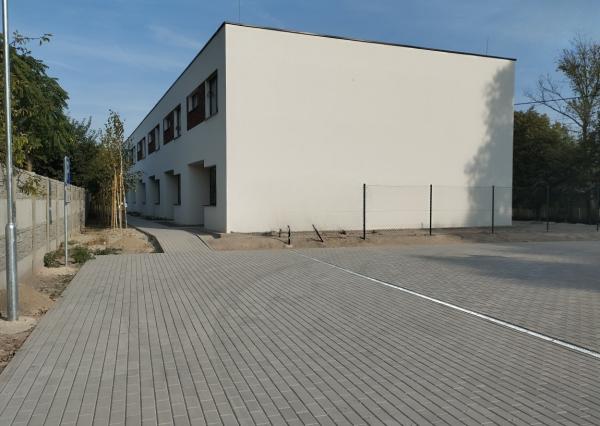 Rodinné domy v radovej zástavbe Okoličná na Ostrove