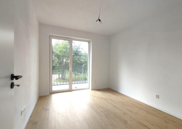 Rodinné domy v radovej zástavbe Okoličná na Ostrove