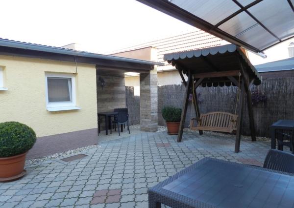 Rodinný penzión s obchodným priestorom Veľký Meder