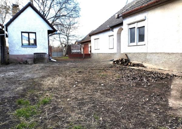 Rodinný dom Trstice, pozemok 1192 m2