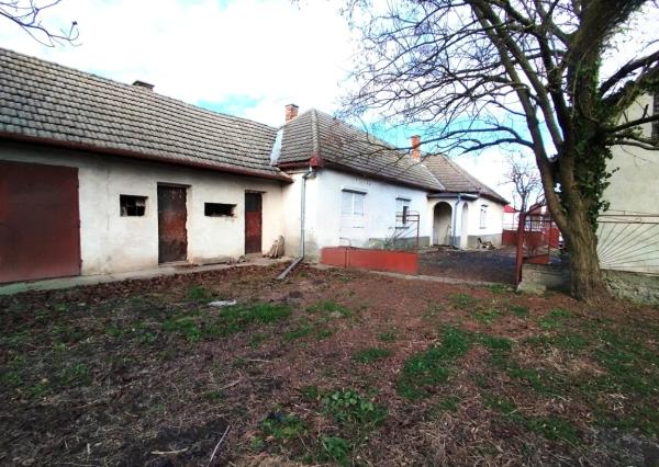 Rodinný dom Trstice, pozemok 1192 m2