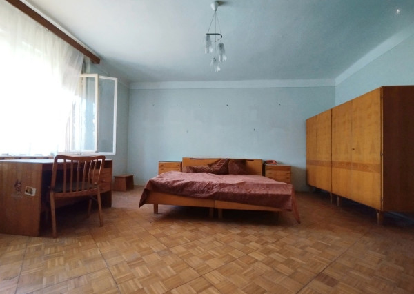 Rodinný dom v Topoľníkoch, pozemok 1028 m2