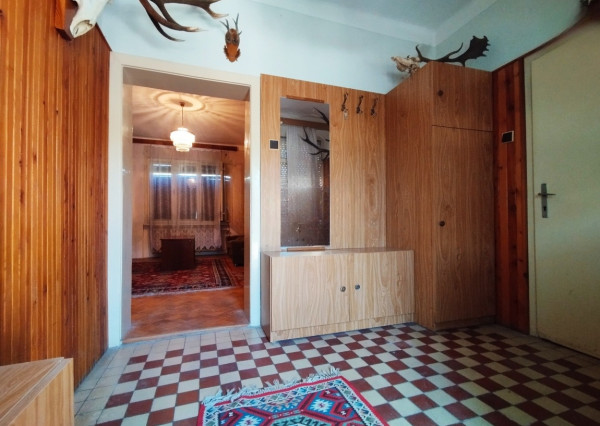 Rodinný dom v Topoľníkoch, pozemok 1028 m2