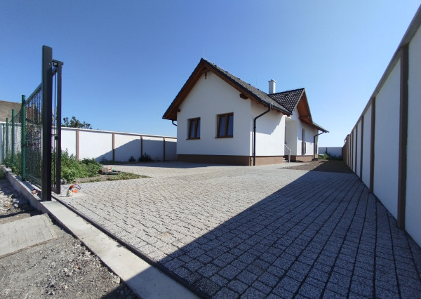 Rodinný dom Čečínska Potôň, pozemok 413 m2 - NOVOSTAVBA