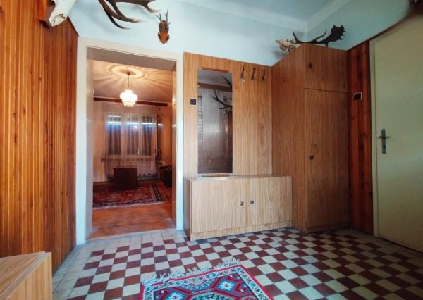 Rodinný dom Topoľníky, pozemok 1028 m2