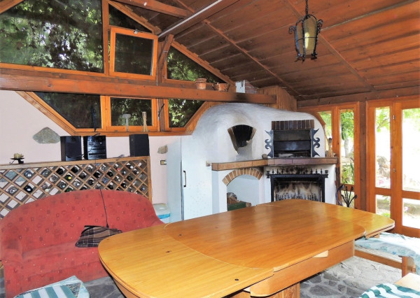 Rodinný dom Trstice, pozemok 680 m2, vhodný ako chalupa