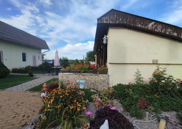 Dvojgeneračný rodinný dom Vojtechovce, pozemok 1813 m2