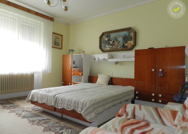 Rodinný dom Čenkovce, krásny pozemok 1109 m2, garáž