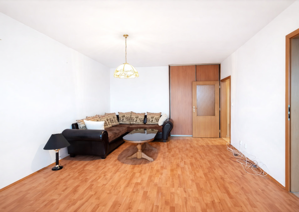 Predaj 2-garsónky Bratislava-Petržalka,  Mánesovo námestie