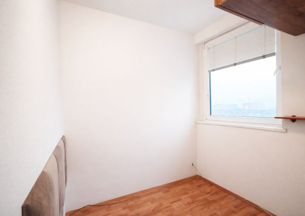 Predaj 2-garsónky Bratislava-Petržalka,  Mánesovo námestie