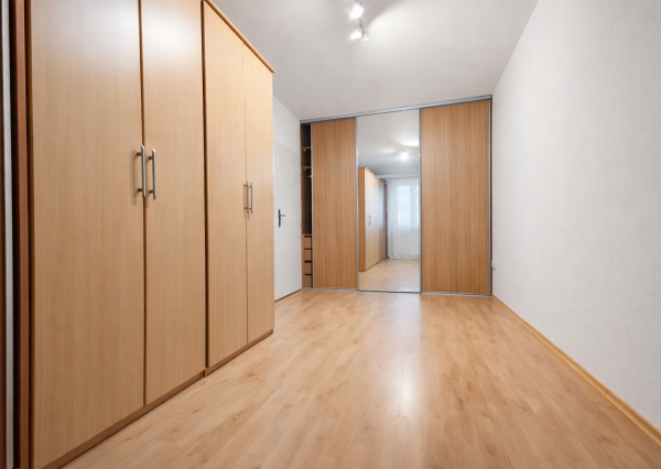 Predaj 3 izbového bytu, čiastočne zariadený, vlastné kúrenie