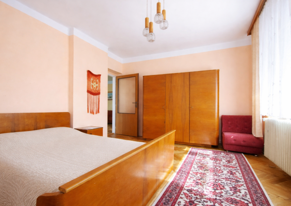 Predaj 5-izbového rodinného domu Topoľníky, pozemok 600m2