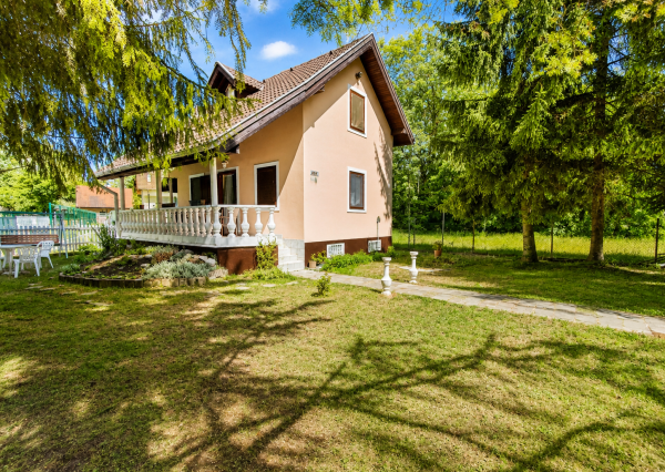 Chata Gabčíkovo - Prístav, pozemok 300 m2