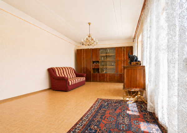 Predaj 5-izbového rodinného domu, pozemok 1786 m2