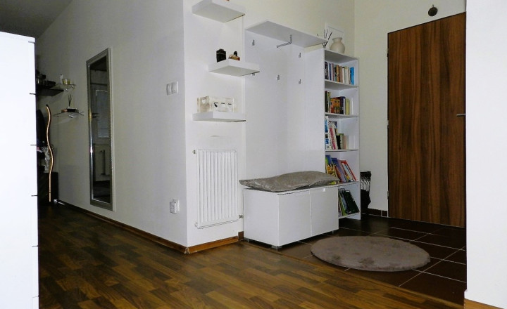REZERVOVANÉ Trojizbový byt Záhradnícka + parkovacie miesto - fotografia 13