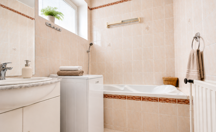 Dvojgeneračný 5 izbový rodinný dom, pozemok 1090 m2 - fotografia 8
