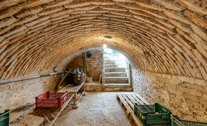 Dvojgeneračný 5 izbový rodinný dom, pozemok 1090 m2 - fotografia 17