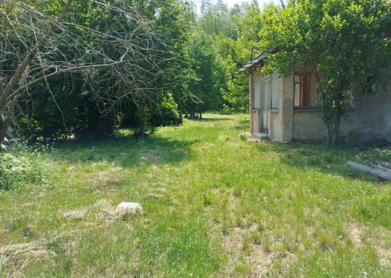 Predaj pozemku 912 m2 Vrakúň