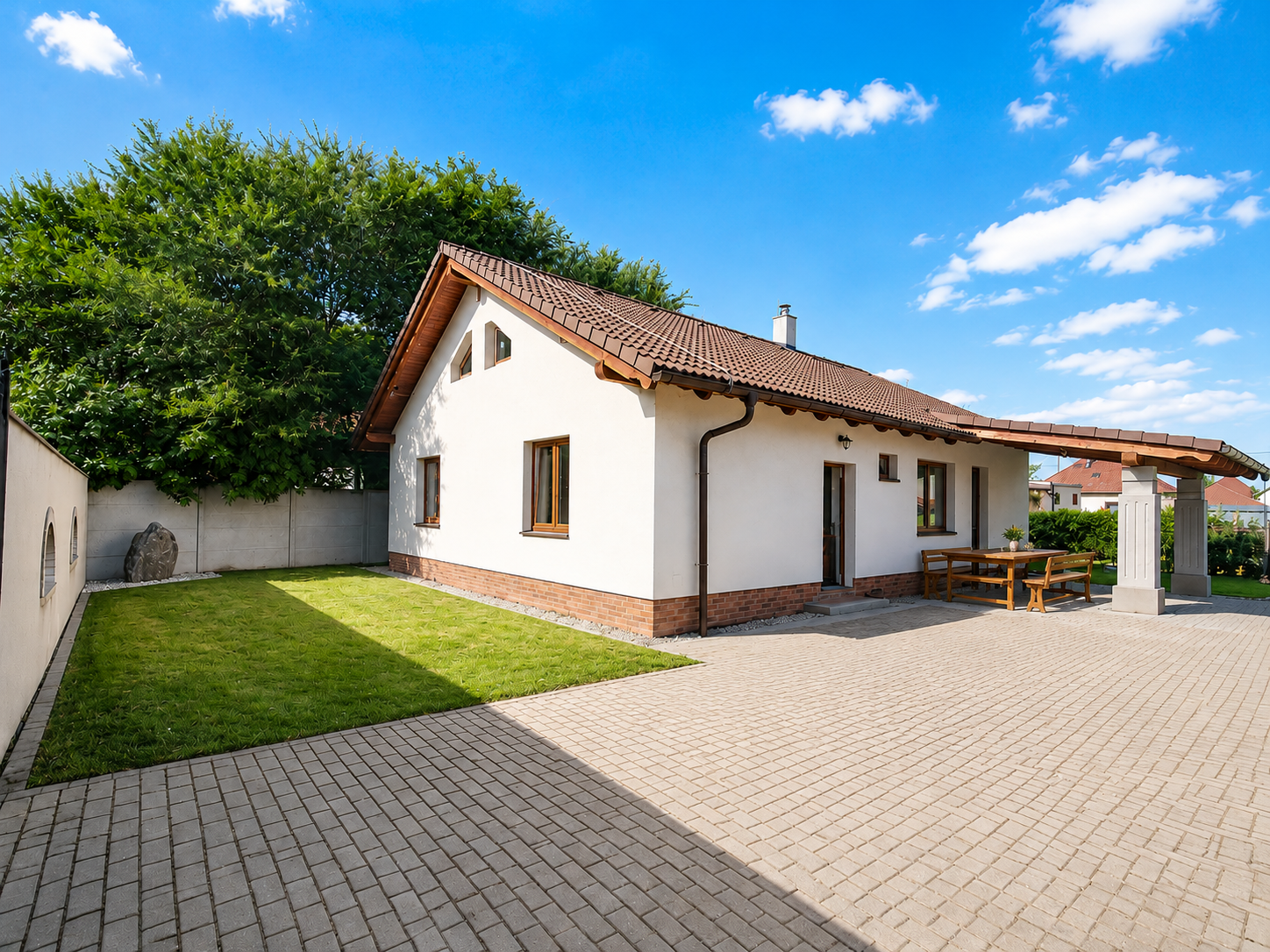 Predaj 4 izbový RD Benkova Potôň, novostavba, pozemok 740 m2